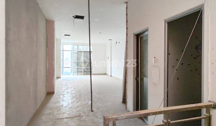 For Rent Ruko Di Gatot Subroto , Bandung 2