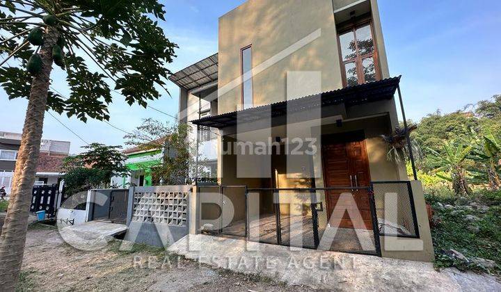 Rumah Baru Minimalis Modern 2 Lantai di Cigadung Wetan, Bandung 1