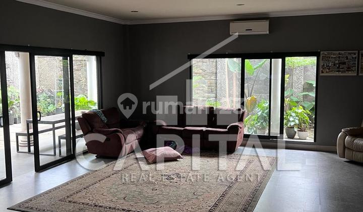 Rumah Mewah Super Lega di Cluster Eksklusif Antapani Harga Murah SHM Rumah Mewah Super Lega di Cluster Eksklusif Antapani Harga Murah SHM