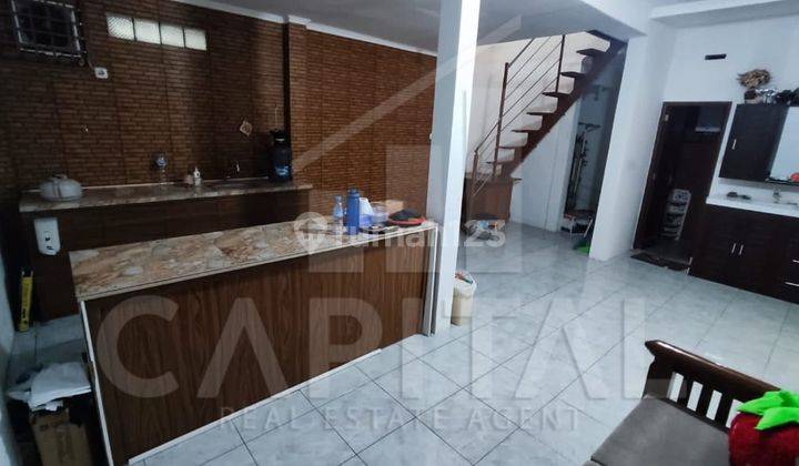 Rumah Cantik 3 Lantai Di Komplek Nata Endah,kopo 2