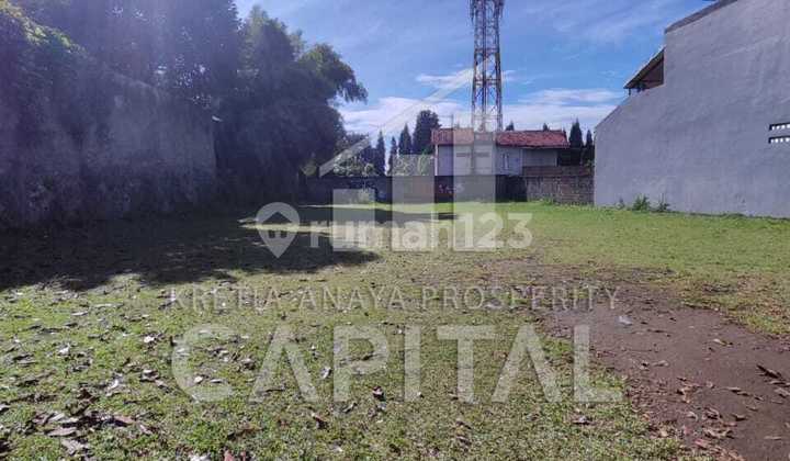 Dense Land Ready to Build in Cigadung Raya Barat, Dago Atas