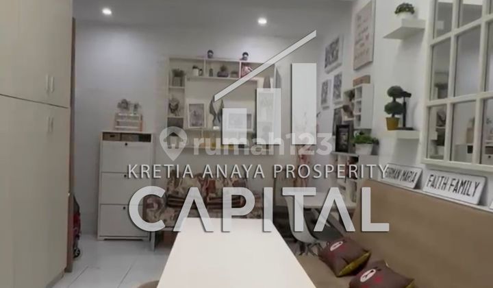 Rumah Cute 2 Lantai Bagaikan Cafe Yang Pasti Bikin Kamu Betah di Bumi Asri Sayap Taman Kopo Indah 2