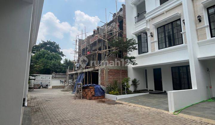 Rumah Mewah 3lantai Di Mampang Prapatan Jakarta Selatan 2