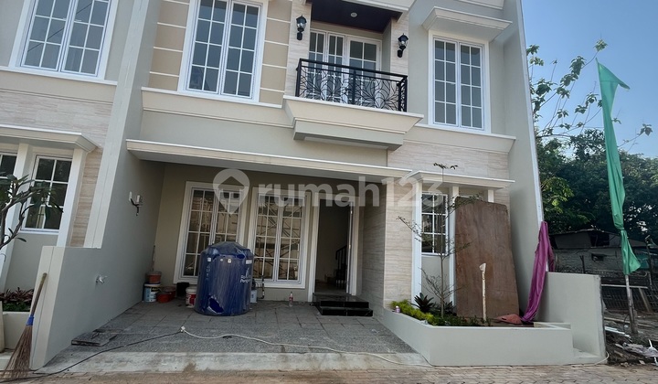 Rumah Siap Huni Dekat Mrt Lebak Bulus SHM 2