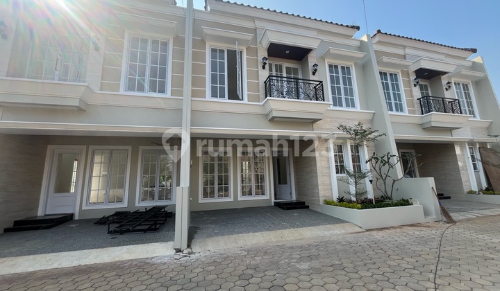 Rumah Modern Di Selatan Jakarta Dp 0% 5menit Ke Gerbang Tol Desari 2