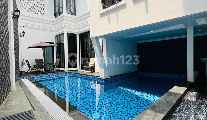 Rumah Mewah Modern Design Posisi Hook di Citra Gran Cibubur Bekasi Rumah Mewah Modern Design Posisi Hook di Citra Gran Cibubur Bekasi