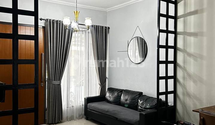 Rumah Rapih Siap Huni di Perumahan Premier Kranggan Cibubur Bekasi 2