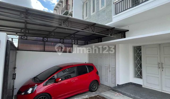 Disewakan Rumah 2 Lantai ditengah kota Jogja dalam ringroad monjali 