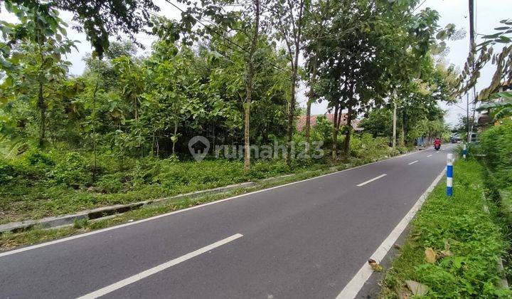 Tanah di Jl. Slamet Riyadi, Madiun SHM 688 M², Utara Univ Pgri 2