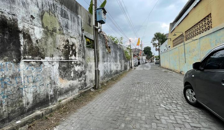 Dijual Cepat Tanah di Jl Pandega Padma Pogung Lor Area Kampus Ugm Jogja Luas 200M2 Dijual Cepat Tanah di Jl Pandega Padma Pogung Lor Area Kampus Ugm Jogja Luas 200M2