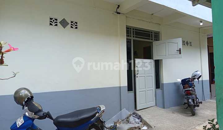 DIJUAL KOST-KOSAN 14 KAMAR DI JAKAL KM 4,5 CATURTUNGGAL RING 1 KAMPUS UGM DIJUAL KOST-KOSAN 14 KAMAR DI JAKAL KM 4,5 CATURTUNGGAL RING 1 KAMPUS UGM