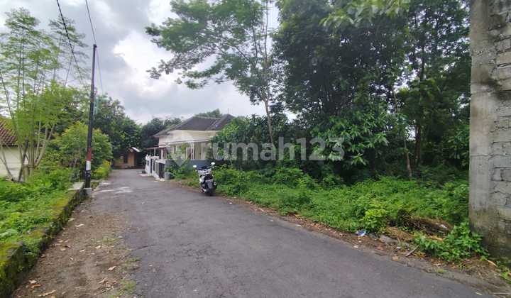 Tanah dijual Purwomartani Luas 1000an area Perumahan  