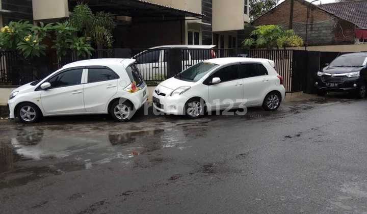 Dijual Murah 2 Unit Rumah di Seturan Sleman Cocok Usaha/Kantor