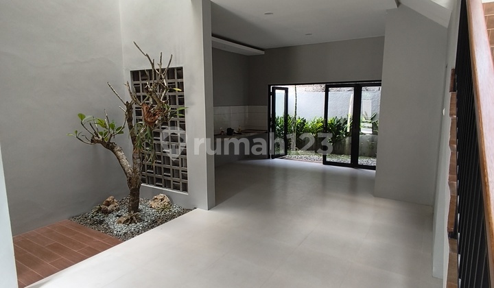 Rumah Baru dijual Maguwoharjo 4KT 4KM 2