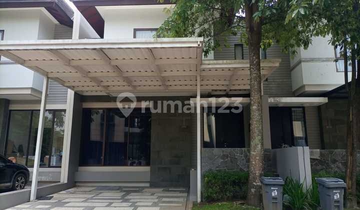 For Sale 5 Bedroom House in Hyarta Ecovillage Housing, Jl Adisucipto, Fully Furnished