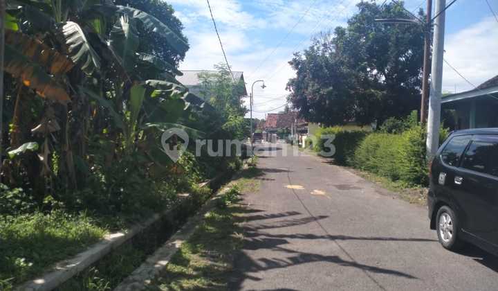 Dijual Tanah 310 M2 Di Trihanggo Sleman Dekat Kampus UNISA Jalan Lebar
