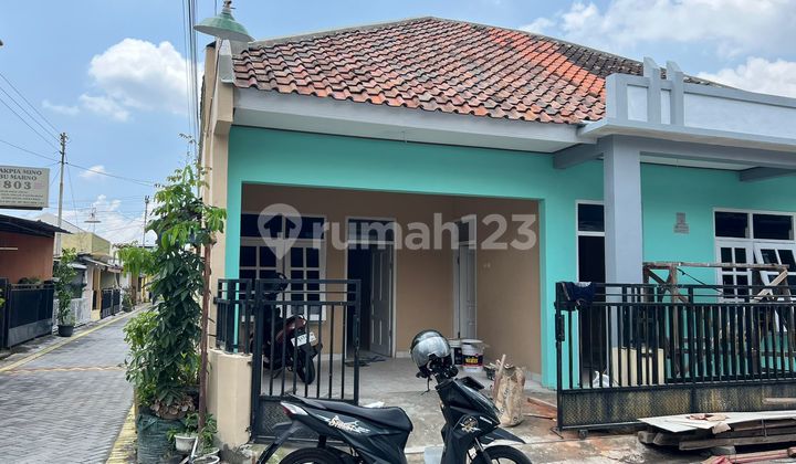 DIJUAL RUMAH HOOK DALAM PERUM di MINOMARTANI Terenovasi 2