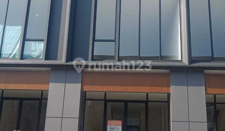 Tersewa Ruko Hampton Avenue 2 blok C no 70 Tersewa Ruko Hampton Avenue 2 blok C no 70