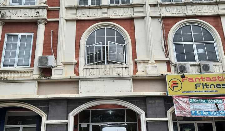 Dijual Ruko Blitz Blok A, 3 Lantai, Hadap Depan di Gading Serpong Vib