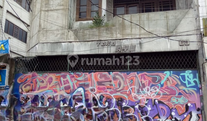Exclusive Ruko Huk Lebar 7,5M di Tanah Abang - Prime Location