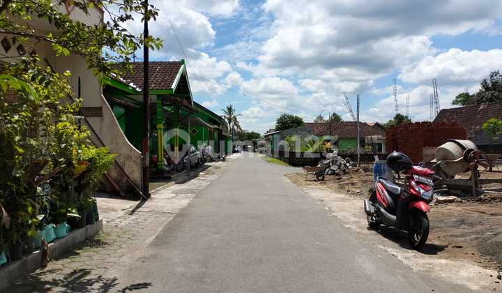 Tanah pekarangan Jalan Tajem Maguwoharjo... 10menit Kampus UPN 4