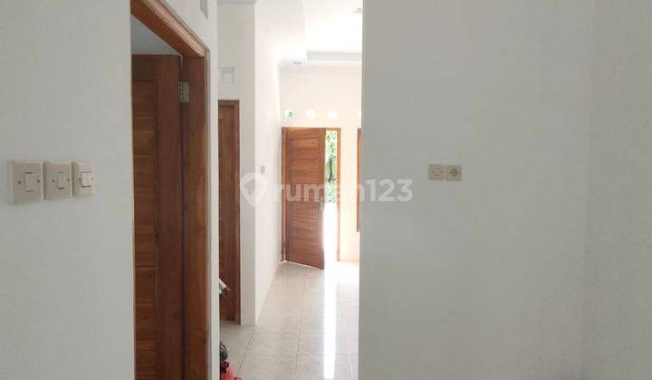 Rumah Utara Pasar godean Baru Halaman Belakang LUAS SHM 6