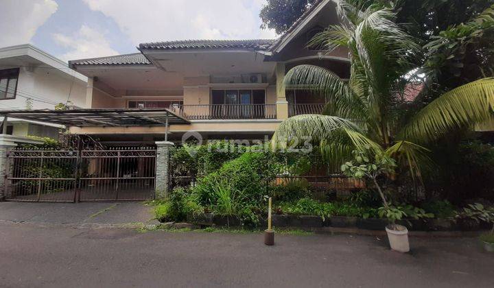 Di Jual Rumah Lama Terawat Di Tulodong, Keb. Baru 1