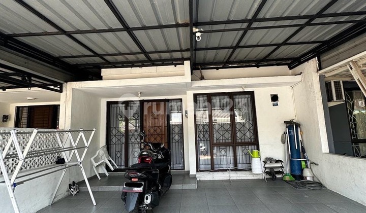 House in Fortune Graha Raya Bintaro, Ciledug, Paku Jaya, South Tangerang.