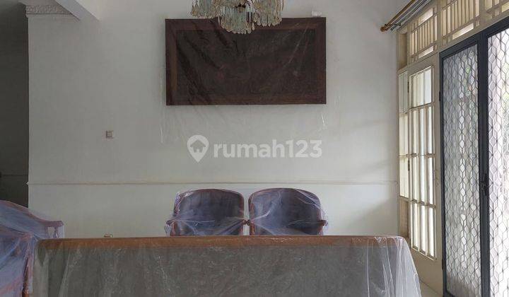 Disewakan Rumah Besar Rapi Dan Asri, Camar Sektor 3 Bintaro Jaya  5