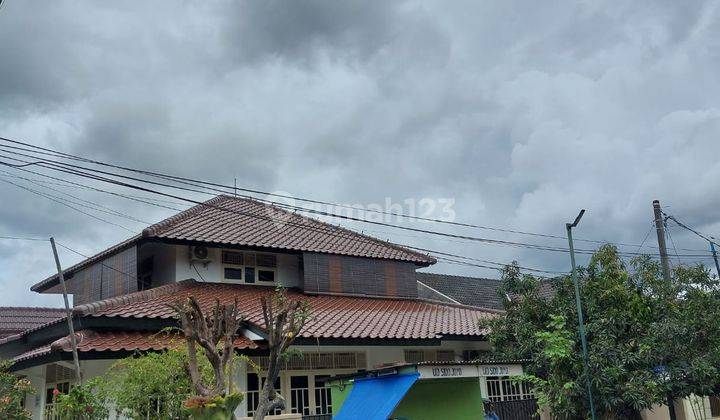 Disewakan Rumah Besar Rapi Dan Asri, Camar Sektor 3 Bintaro Jaya  7