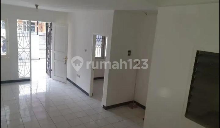 Rumah di Komplek Metro Permata 1 Ciledug Kota Tangerang 2