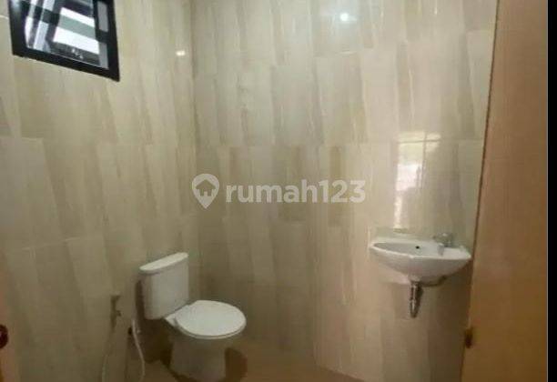 Disewakan Rumah Baru di Cucur Bintaro Jaya Sek4 Tangerang Selatan 15