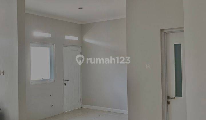 Rumah di Kavling Deplu Utama Larangan Tangerang 2