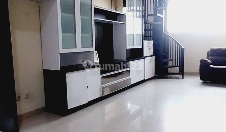 Rumah Semi Furnished di Mertilang Bintaro Sek 9 Pondok Aren 2