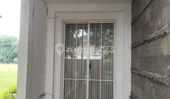 House at Sutera Olivia Alam Sutera Street, Serpong, South Tangerang 2