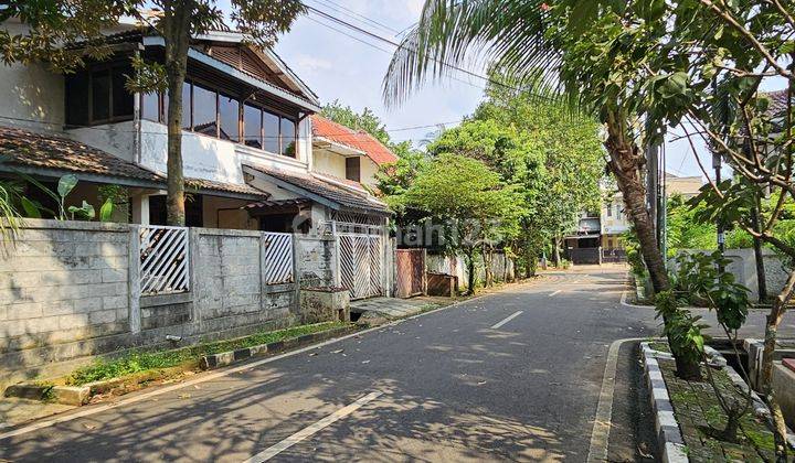 Rumah Hoek di Petukangan Selatan Pesanggrahan, Jakarta Selatan 2