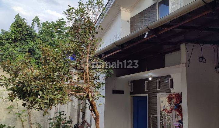 Rumah di Komplek Pajak Cipadu, Cluster Kasuari Tangerang Selatan  1