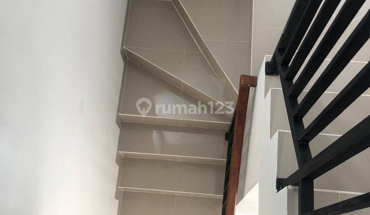 Rumah Naira Residence Ciater, Tangerang Selatan 2