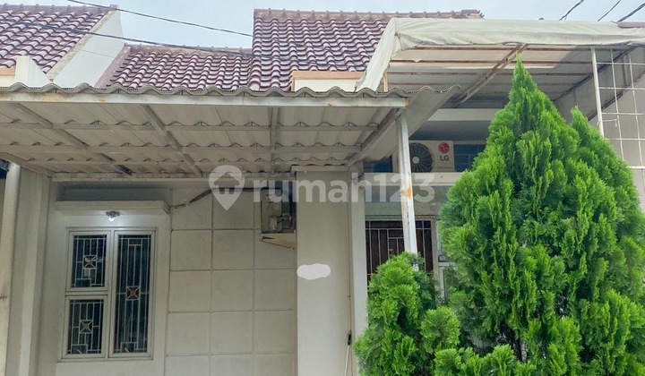 Rumah di Komplek Trevista Ciputat Residence Tangerang Rumah di Komplek Trevista Ciputat Residence Tangerang