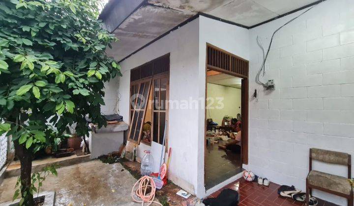 Rumah di Komplek Sekneg Cidodol, Kebayoran Lama, Jakarta Selatan 2