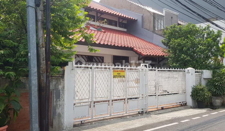 House on Jl. Petojo Selatan, South Jakarta 2