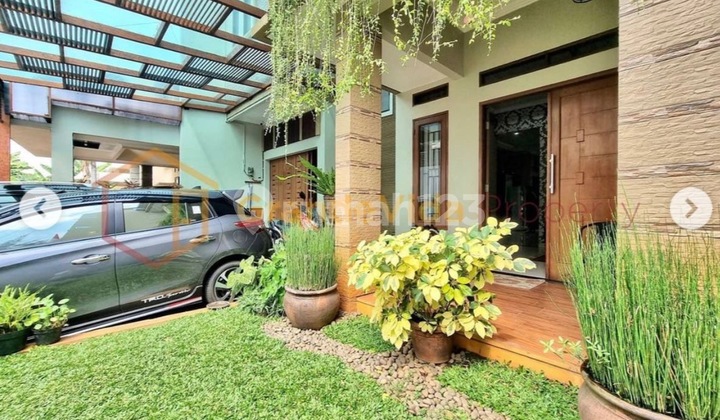 House in the Mahkota Residence Cluster, Pejaten Barat. Pasar Minggu. 2