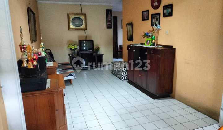 Rumah di Komplek Pamulang Permai Ciputat Tangerang Selatan  2