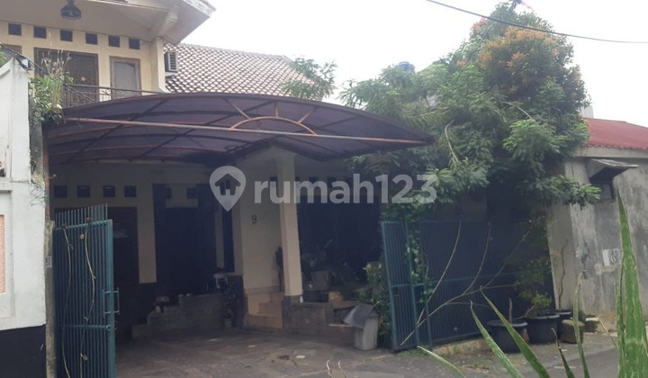 Spacious House in Kebon Jeruk - West Jakarta 2