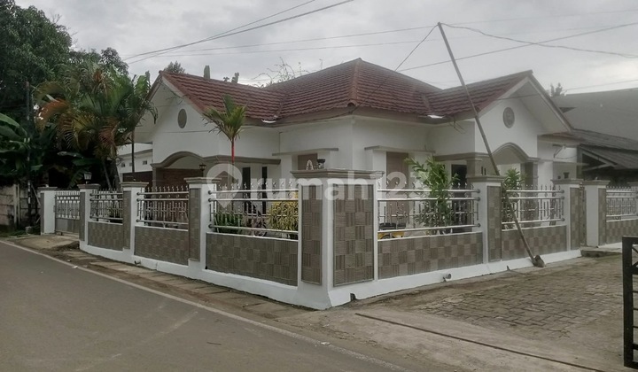 Rumah di Jl. Salem Kel. Serpong, Kec. Serpong Tangerang Selatan Rumah di Jl. Salem Kel. Serpong, Kec. Serpong Tangerang Selatan