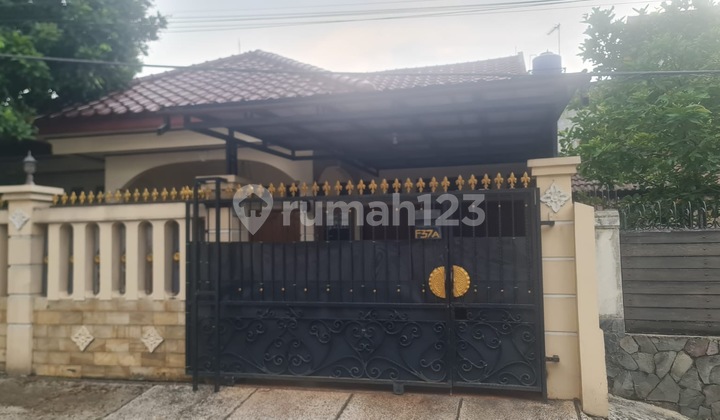 Rumah di Jalan Kavling POLRI Jagakarsa, Jakarta Selatan 2