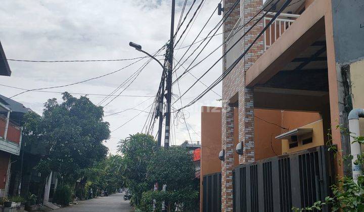 Rumah di Komplek Puri Kartika Tajur Ciledug Tangerang  2