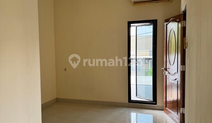 RUMAH DI SERPONG PARK TANGERANG SERPONG PARK BRILLIANCE Tangerang 2