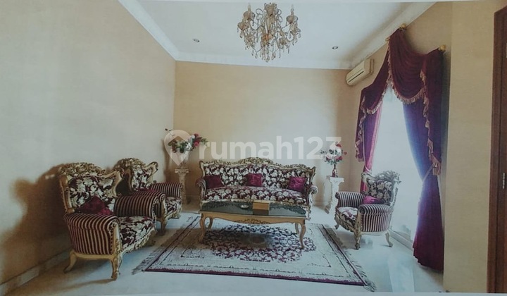 Rumah mewah di Town House Petukangan Selatan Pesanggrahan Jaksel 2