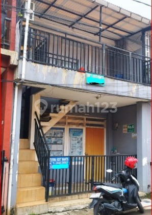 Jual cepat rumah tinggal dan 4 kamar kos di pondok pinang